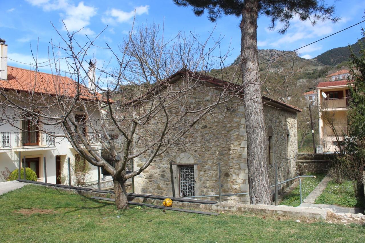 Family'S Houses كالافريتا المظهر الخارجي الصورة